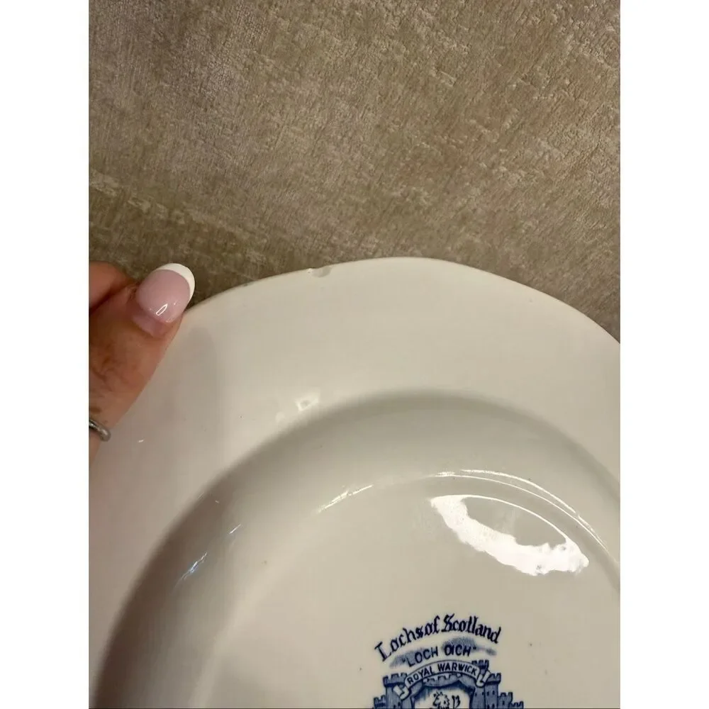 Vintage Royal Warwick Lochs of Scotland Loch Oich Dinner Plate Blue White 10